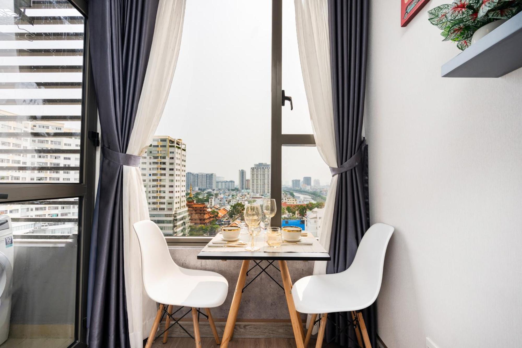 Aloha Saigon Apartment - Rivergate Residence 호치민 외부 사진
